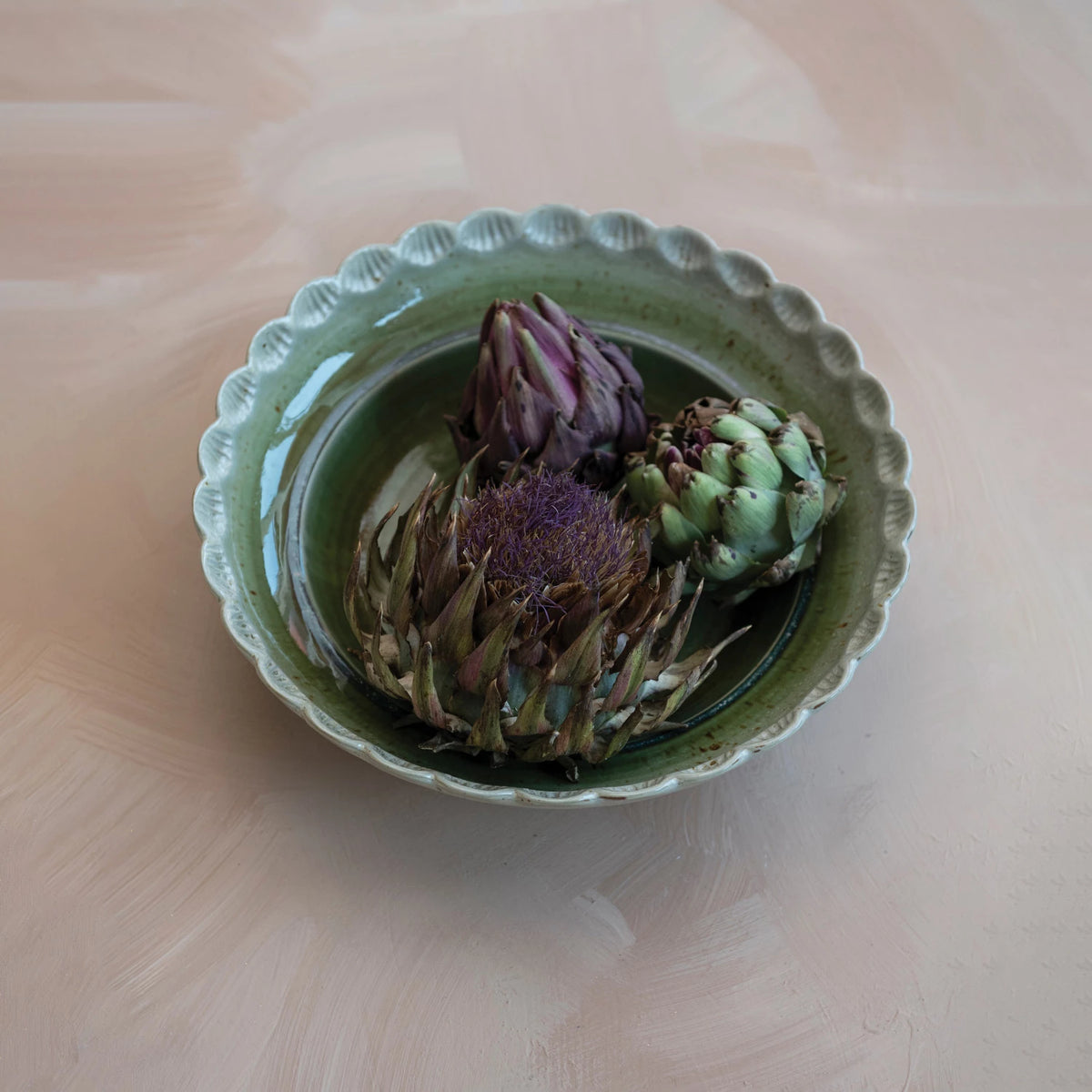 SCALLOPED EDGE BOWL REACTIVE GREEN