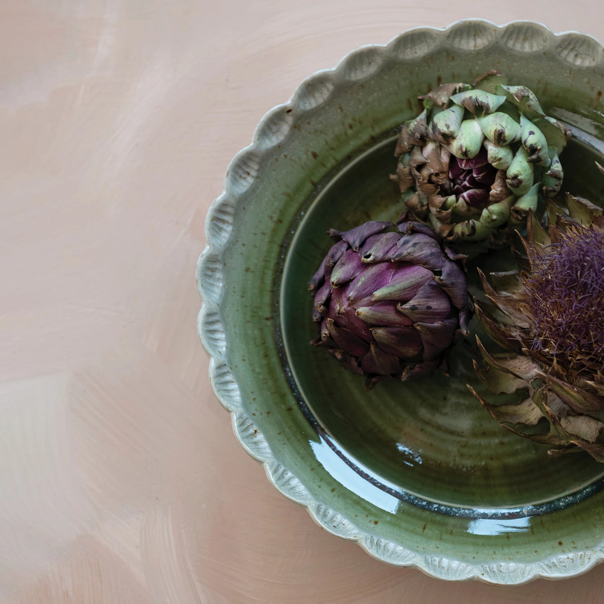 SCALLOPED EDGE BOWL REACTIVE GREEN