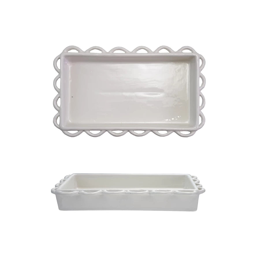 SCALLOPED NAPKIN HOLDER
