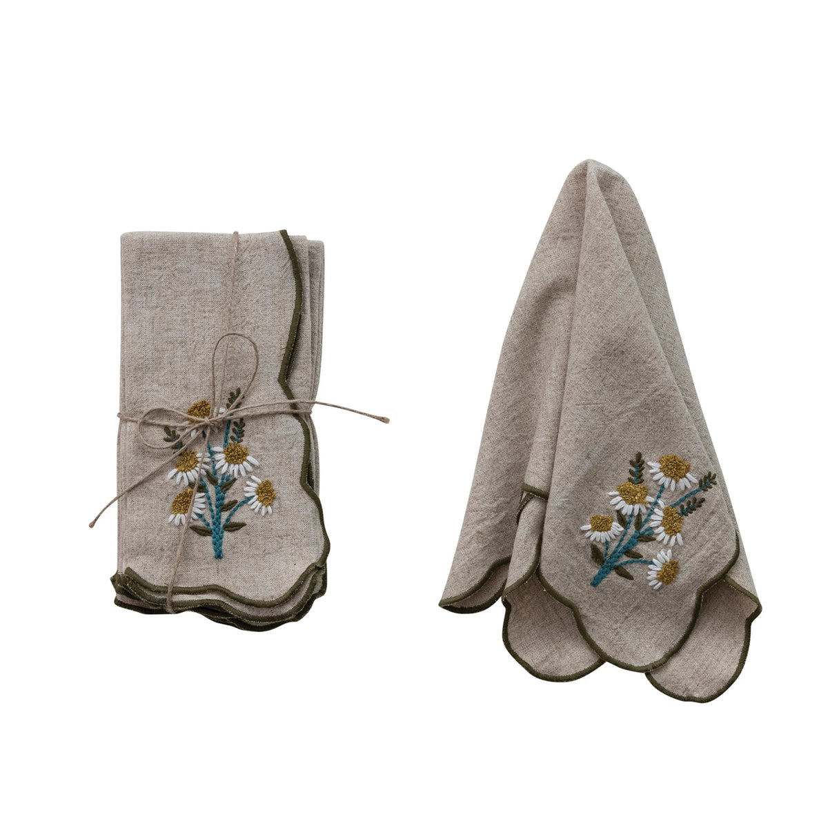 SCALLOPED NAPKINS W/FLOWER