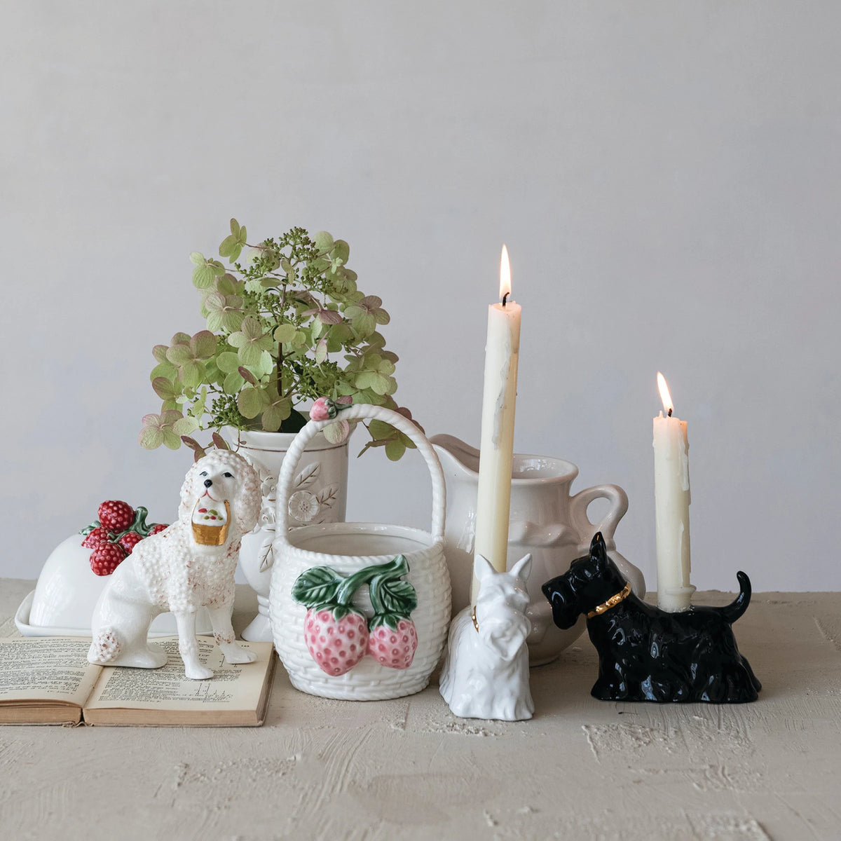 STAFFORDSHIRE POODLE W/BASKET