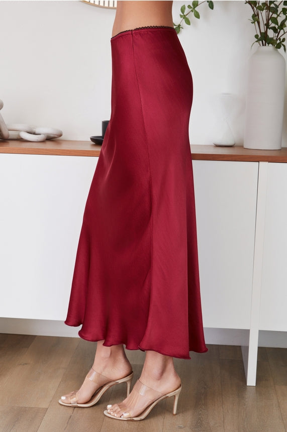 SILKY SLIP SKIRT