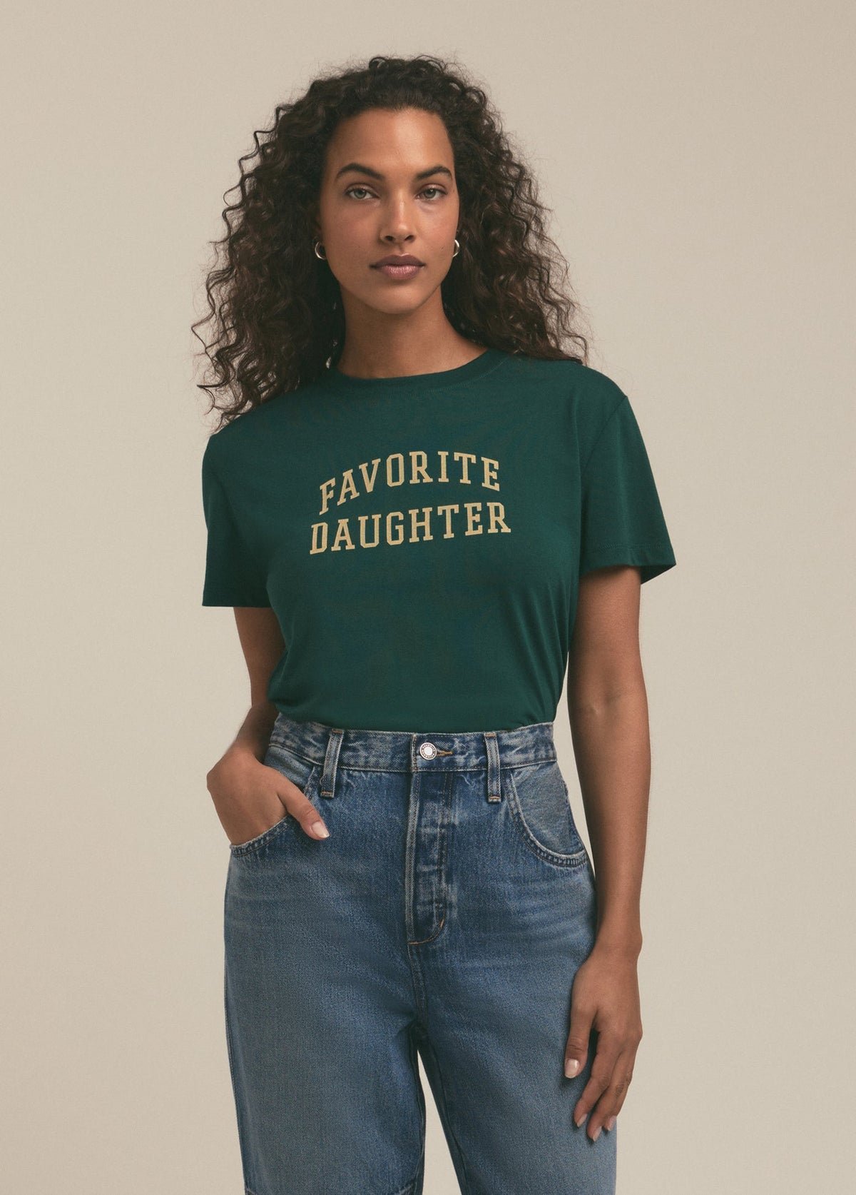 FAV DAUGHTER CROPPED COLLEGIATE TEE