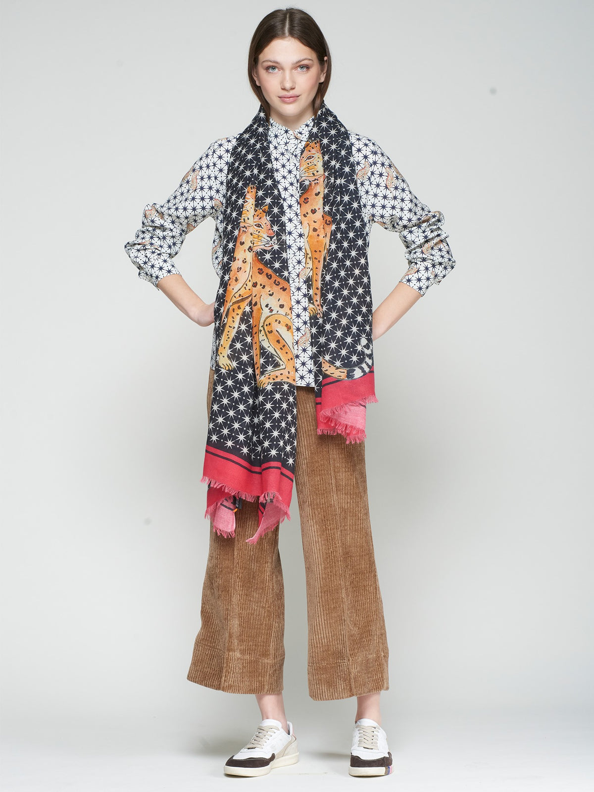 LEOPARD STAR SCARF