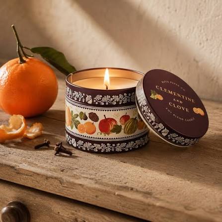 CLEMENTINE & CLOVE CANDLE TIN