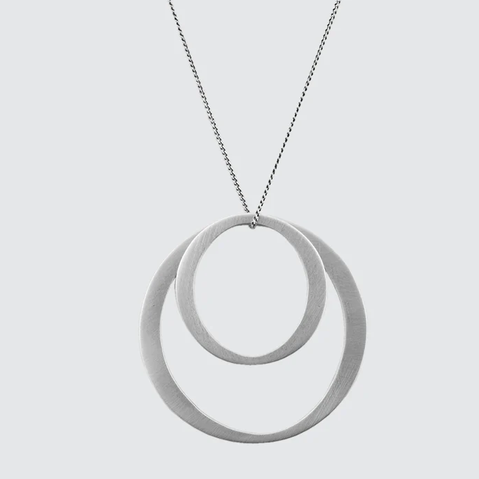 DOUBLE CIRCLE NECKLACE 18&quot;