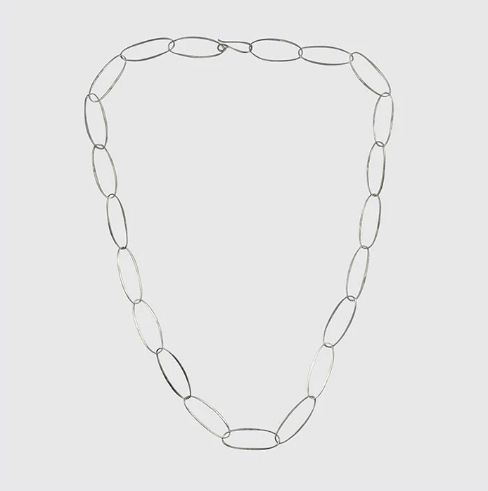 OVAL LINK HAMMERED NECK SS 44&quot;