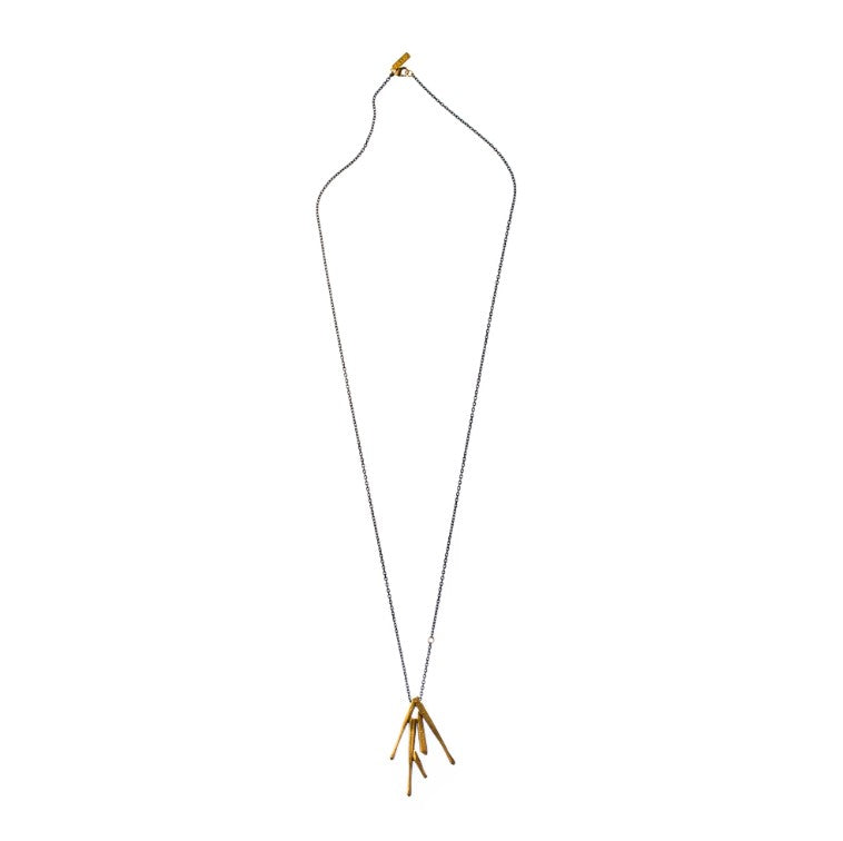ADJUSTABLE CUARZO BURST PENDANT BRASS