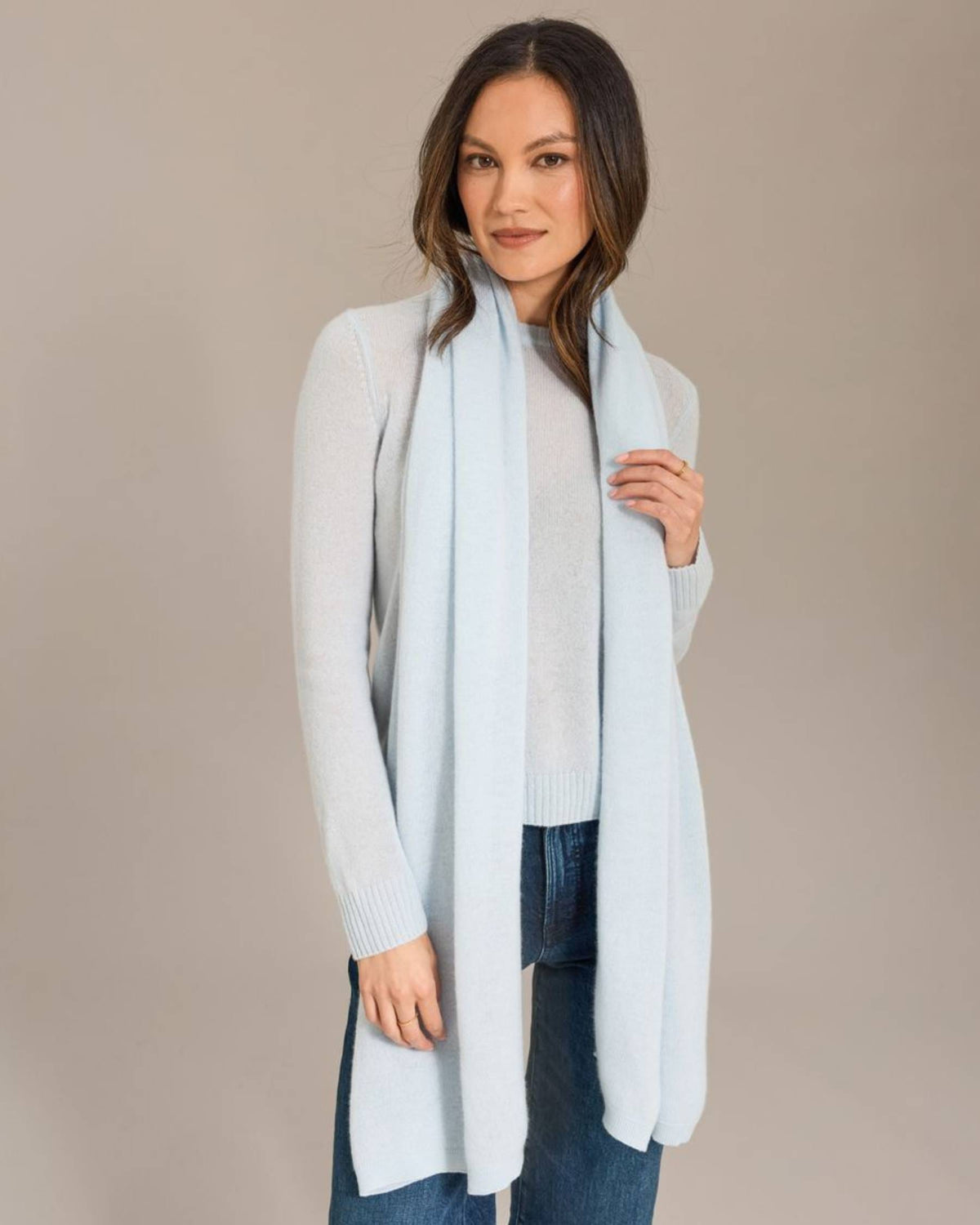 CASHMERE BREEZY TRAVEL WRAP