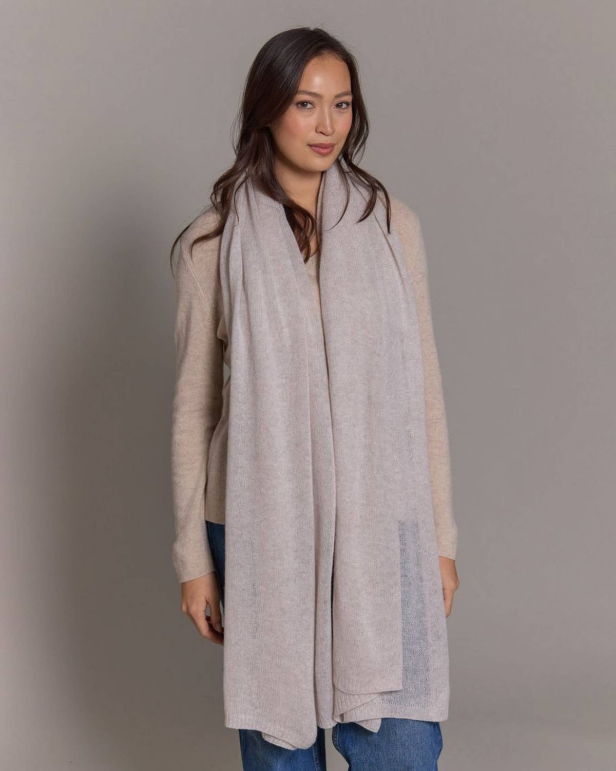 CASHMERE BREEZY TRAVEL WRAP