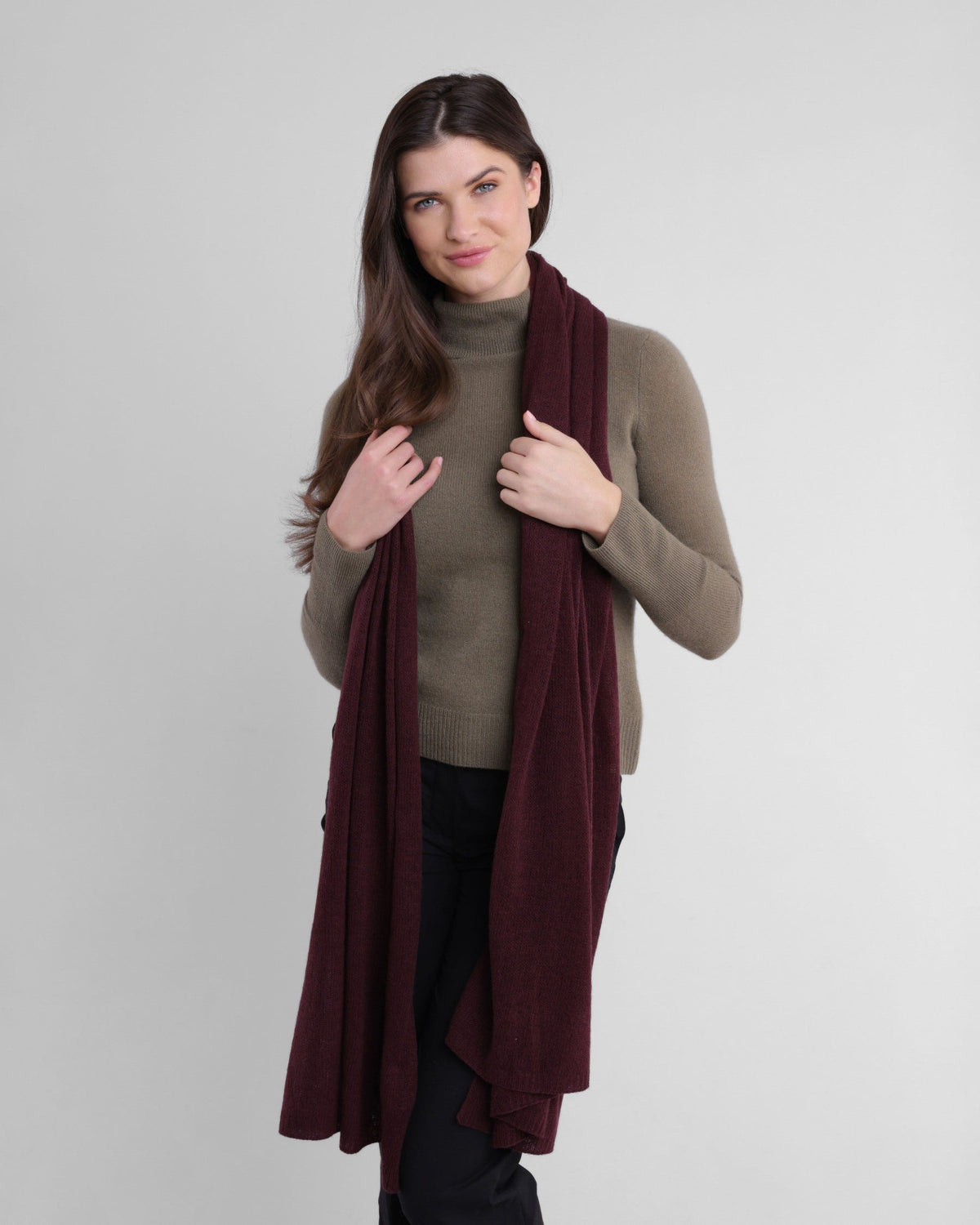 CASHMERE BREEZY TRAVEL WRAP