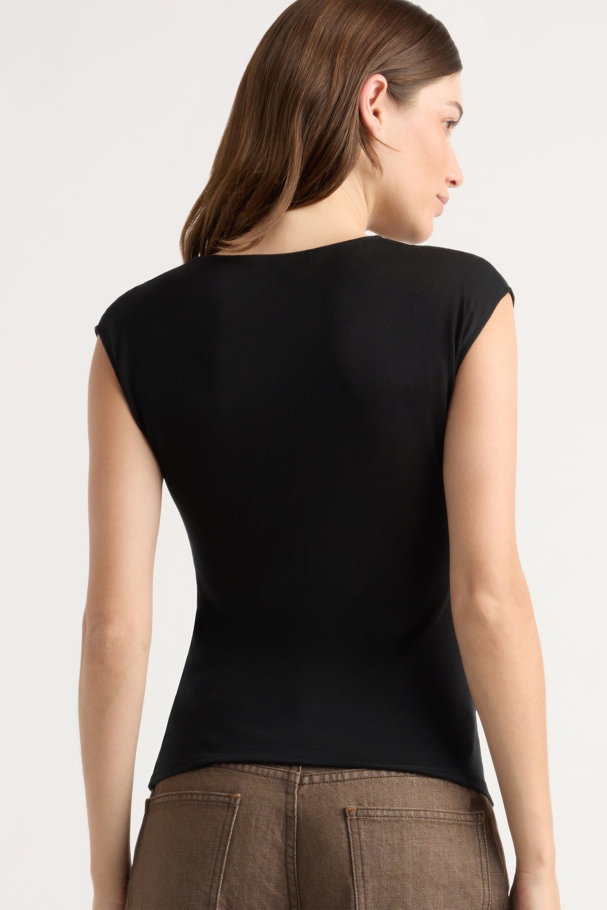 LILA TENCEL WRAP NECK TEE