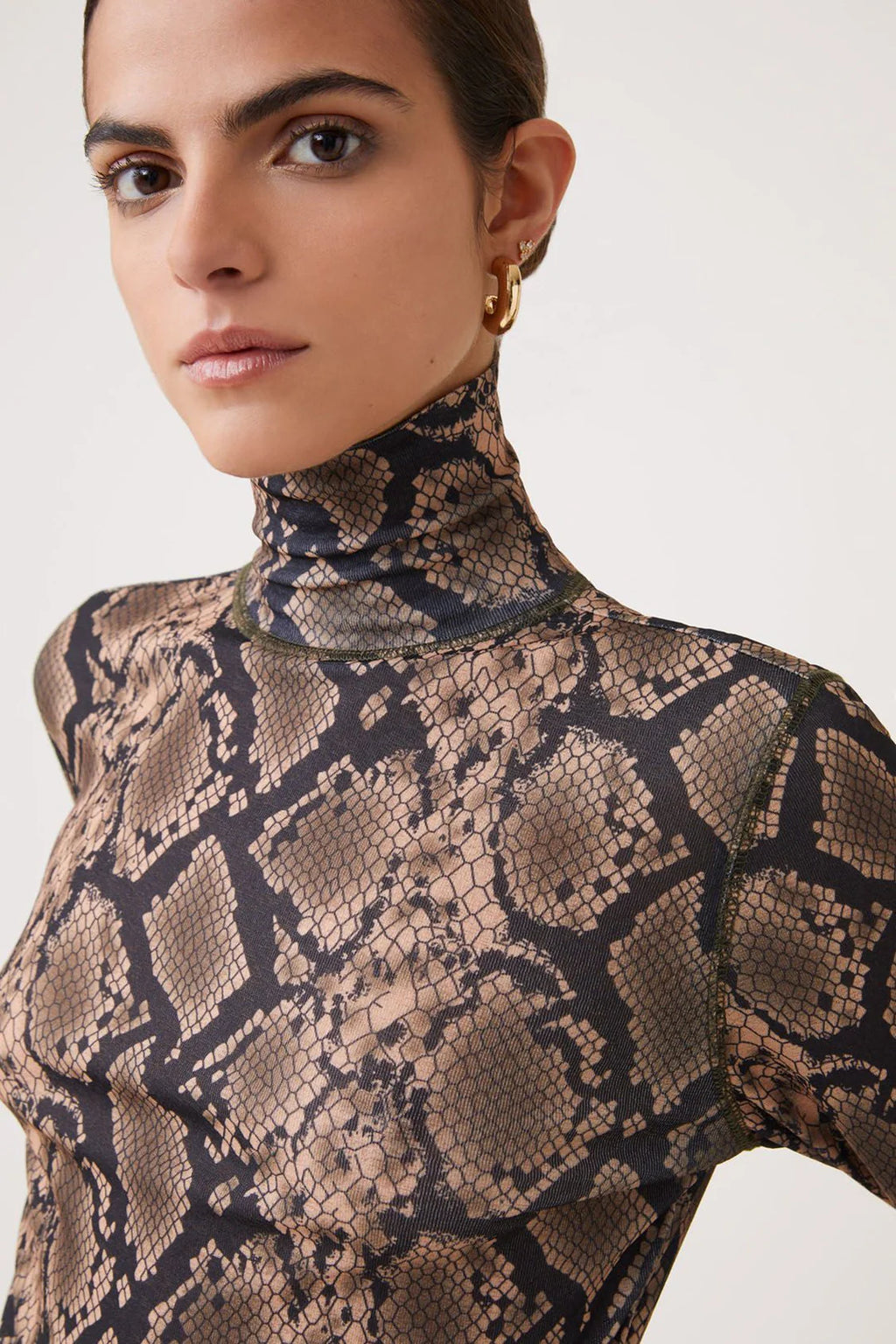 MANECH SNAKESKIN TURTLENECK