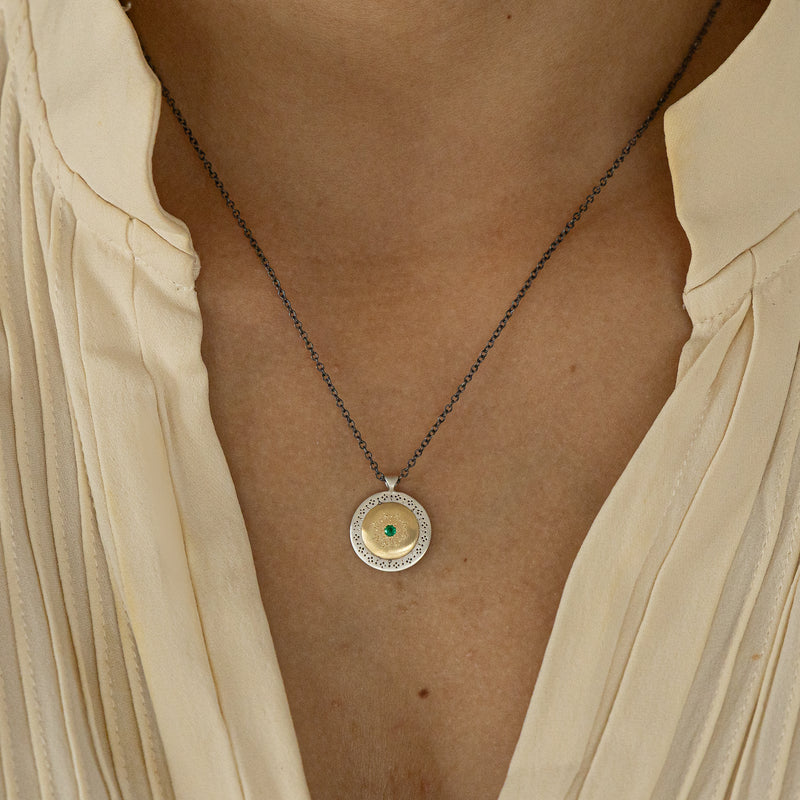 SEEDS OF HARMONY SINGLE DIAMOND PENDANT