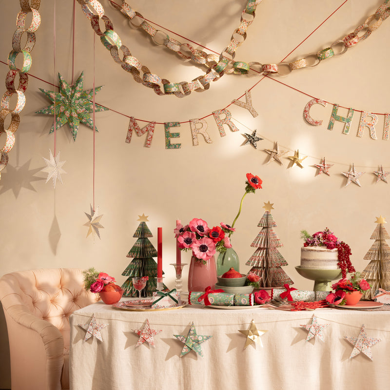 LIBERTY PAPER CHAINS
