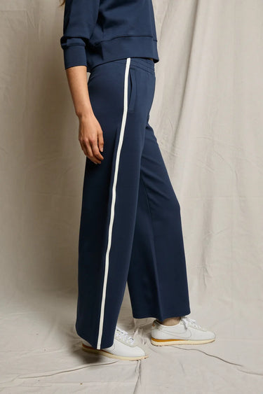 MIKOS TRAVEL WIDE LEG PANTS
