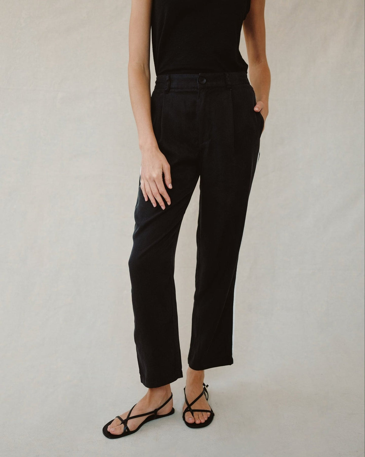 PIPED TROUSER PANT