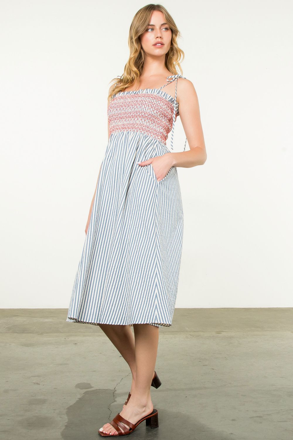 TIE STRAP STRIPE DRESS