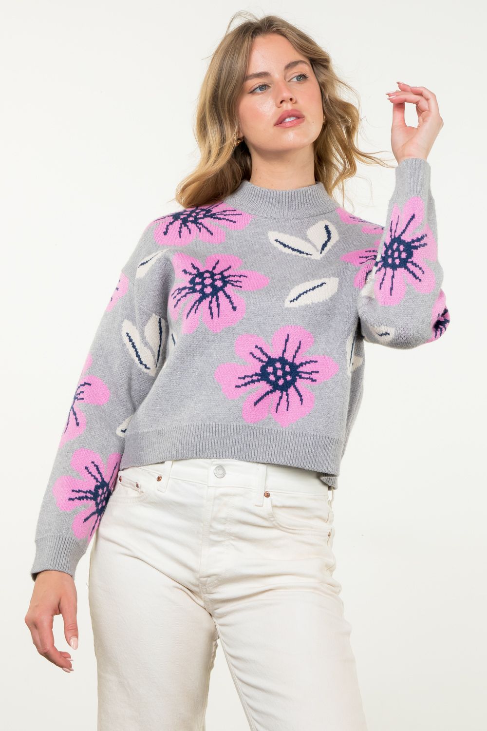 FLOWER KNIT SWEATER