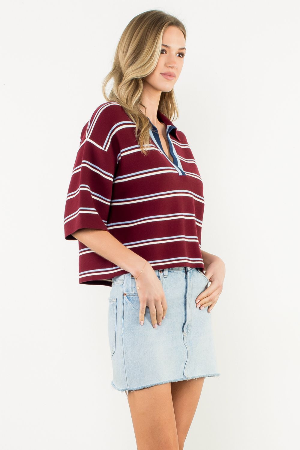 SHORT SLEEVE STRIPED KNIT TOP
